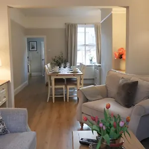 Holiday home Luxury Living Outside The Walls - Sleeps Six!, Chester