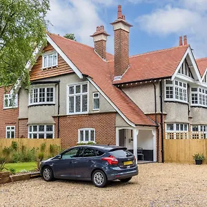  Holiday home The Hideout United Kingdom