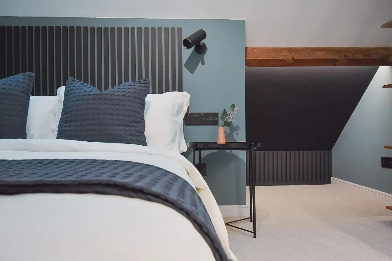 Central Stays - Luxury 3 Bedroom House In Central Chester Sleeps 6 United Kingdom